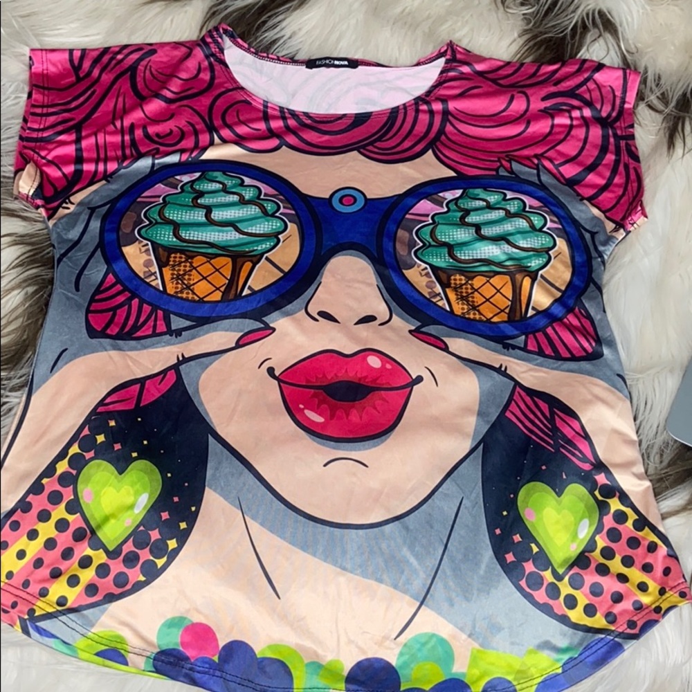 T-Shirt from Fashion Nova
